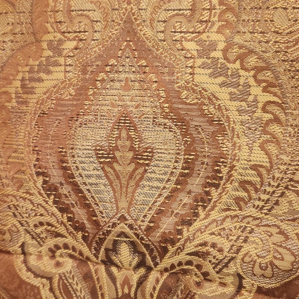 CROSCILL BEAUTIFUL RUST PAISLEY SET STANDARD SHAMS 27 X 21 - Picture 5 of 6
